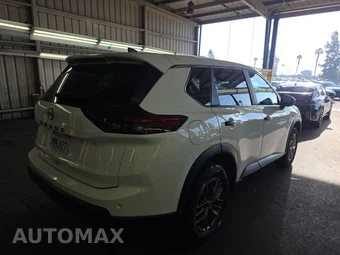2024 Nissan Rogue S – miniatura 4