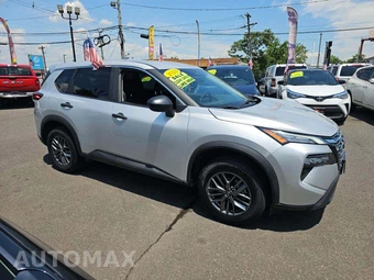 2024 Nissan Rogue S - miniatura 4