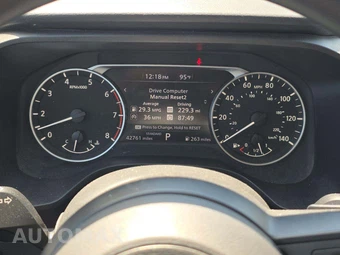 2024 Nissan Rogue S – miniatura 6