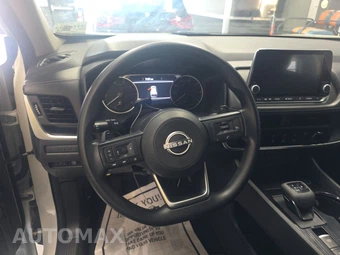 2024 Nissan Rogue S – miniatura 10