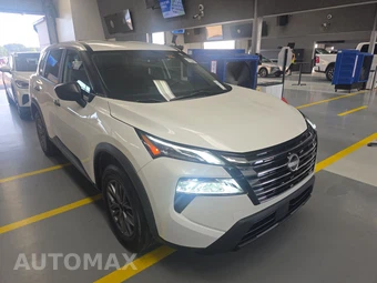 2024 Nissan Rogue S – miniatura 3