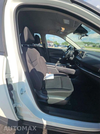 2024 Nissan Rogue S - miniatura 15
