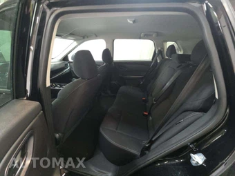 2024 Nissan Rogue S – miniatura 13