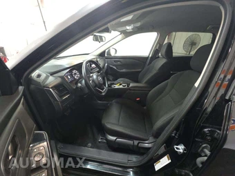 2024 Nissan Rogue S – miniatura 6