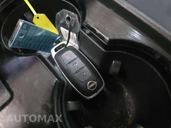 2024 Nissan Rogue S – miniatura 8