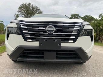 2024 Nissan Rogue S - miniatura 3