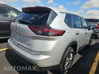 2024 Nissan Rogue S – miniatura 4