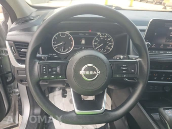 2024 Nissan Rogue S – miniatura 16