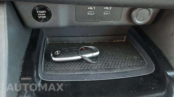 2024 Nissan Rogue S – miniatura 20