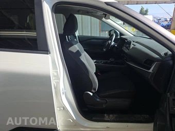 2024 Nissan Rogue S – miniatura 8