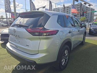 2024 Nissan Rogue S - miniatura 3