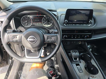2024 Nissan Rogue S - miniatura 10