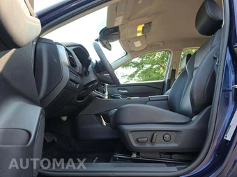 2024 Nissan Rogue SL – miniatura 6