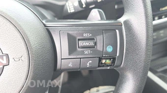 2024 Nissan Rogue SV - miniatura 30