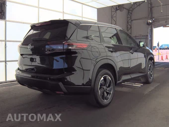 2024 Nissan Rogue SV - miniatura 4