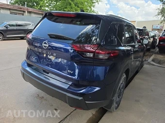 2024 Nissan Rogue SV - miniatura 4