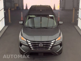 2024 Nissan Rogue SV - miniatura 2