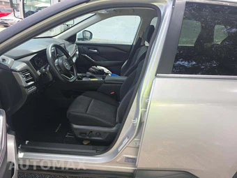 2024 Nissan Rogue SV - miniatura 6