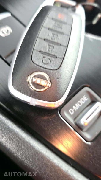 2024 Nissan Rogue SV – miniatura 24