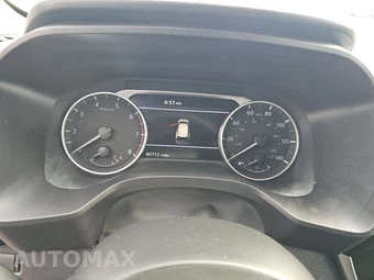 2024 Nissan Rogue SV – miniatura 12