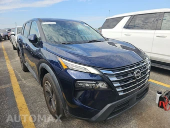 2024 Nissan Rogue SV – miniatura 3