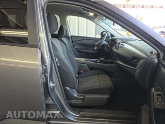 2024 Nissan Rogue SV – miniatura 8