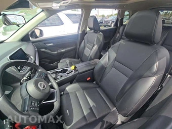 2024 Nissan Rogue SV – miniatura 6