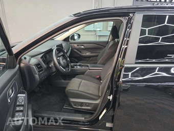 2024 Nissan Rogue SV – miniatura 6