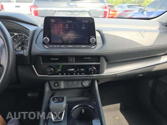 2024 Nissan Rogue SV – miniatura 10
