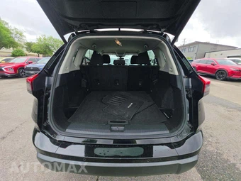 2024 Nissan Rogue SV – miniatura 11