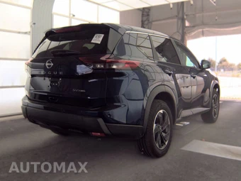 2024 Nissan Rogue SV - miniatura 4