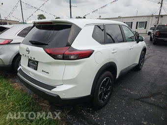 2024 Nissan Rogue SV - miniatura 3