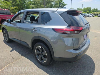 2024 Nissan Rogue SV - miniatura 2