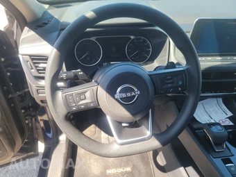 2024 Nissan Rogue SV - miniatura 10