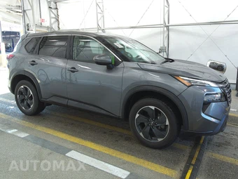 2024 Nissan Rogue SV - miniatura 3