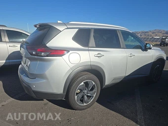 2024 Nissan Rogue SV - miniatura 4