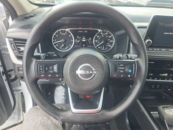 2024 Nissan Rogue SV - miniatura 10