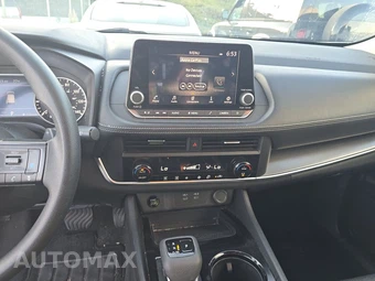 2024 Nissan Rogue SV – miniatura 11