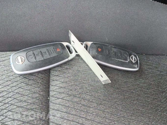 2024 Nissan Rogue SV – miniatura 8