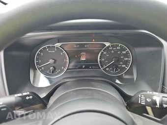 2024 Nissan Rogue SV - miniatura 12