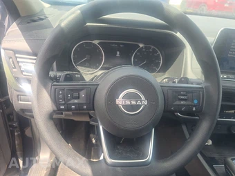 2024 Nissan Rogue SV - miniatura 10