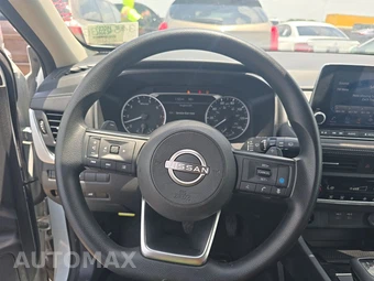 2024 Nissan Rogue SV - miniatura 10