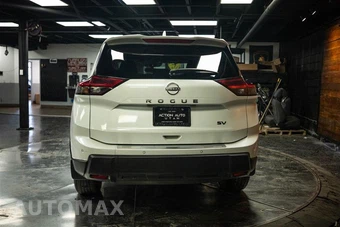 2024 Nissan Rogue SV - miniatura 6