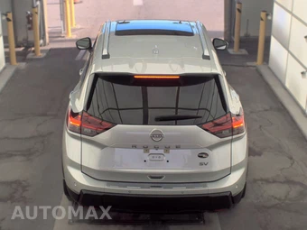 2024 Nissan Rogue SV - miniatura 5