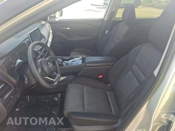 2024 Nissan Rogue SV - miniatura 3