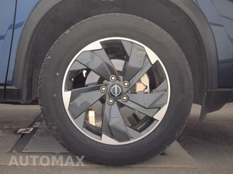 2024 Nissan Rogue SV - miniatura 10