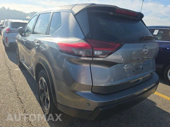 2024 Nissan Rogue SV - miniatura 6