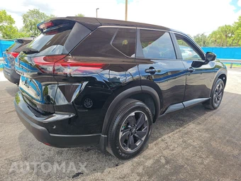 2024 Nissan Rogue SV - miniatura 4