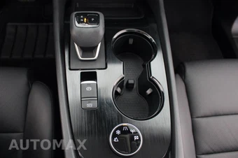 2024 Nissan Rogue SV - miniatura 41