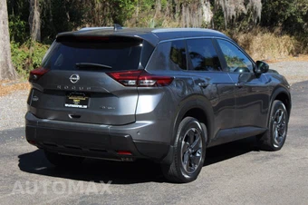 2024 Nissan Rogue SV - miniatura 6